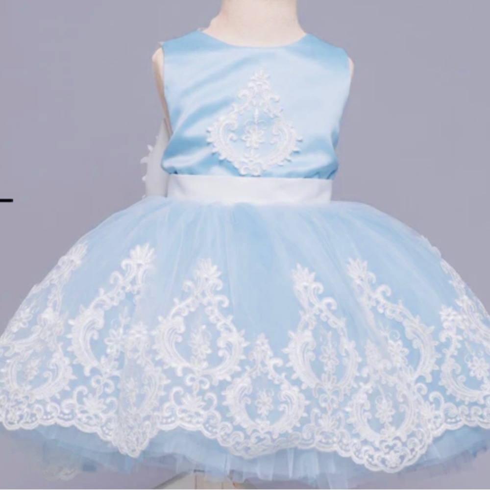 Itty Bitty Toes 2T Huda Dress (Blue & White)